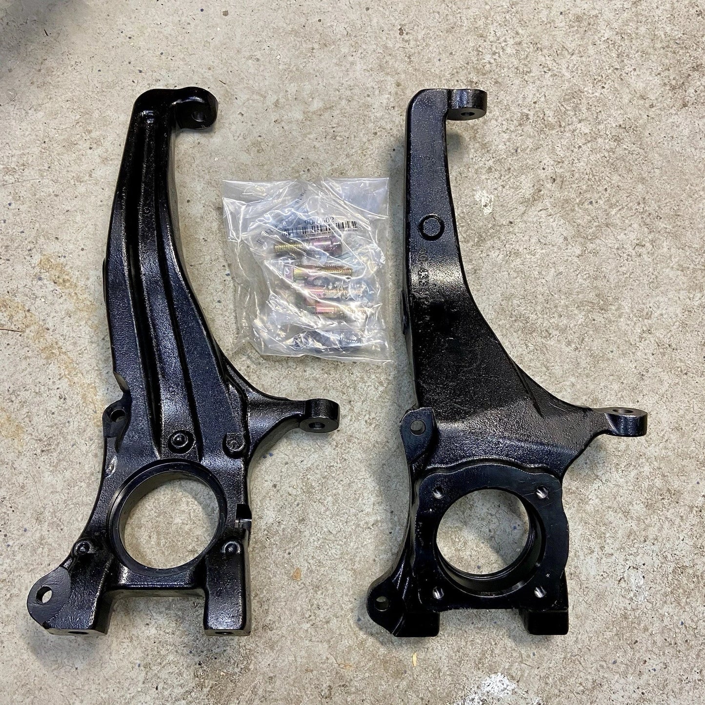 Pro Comp 4” LIFT Steering Knuckles (2) for 2007-2021 Toyota Tundra 57048B-2
